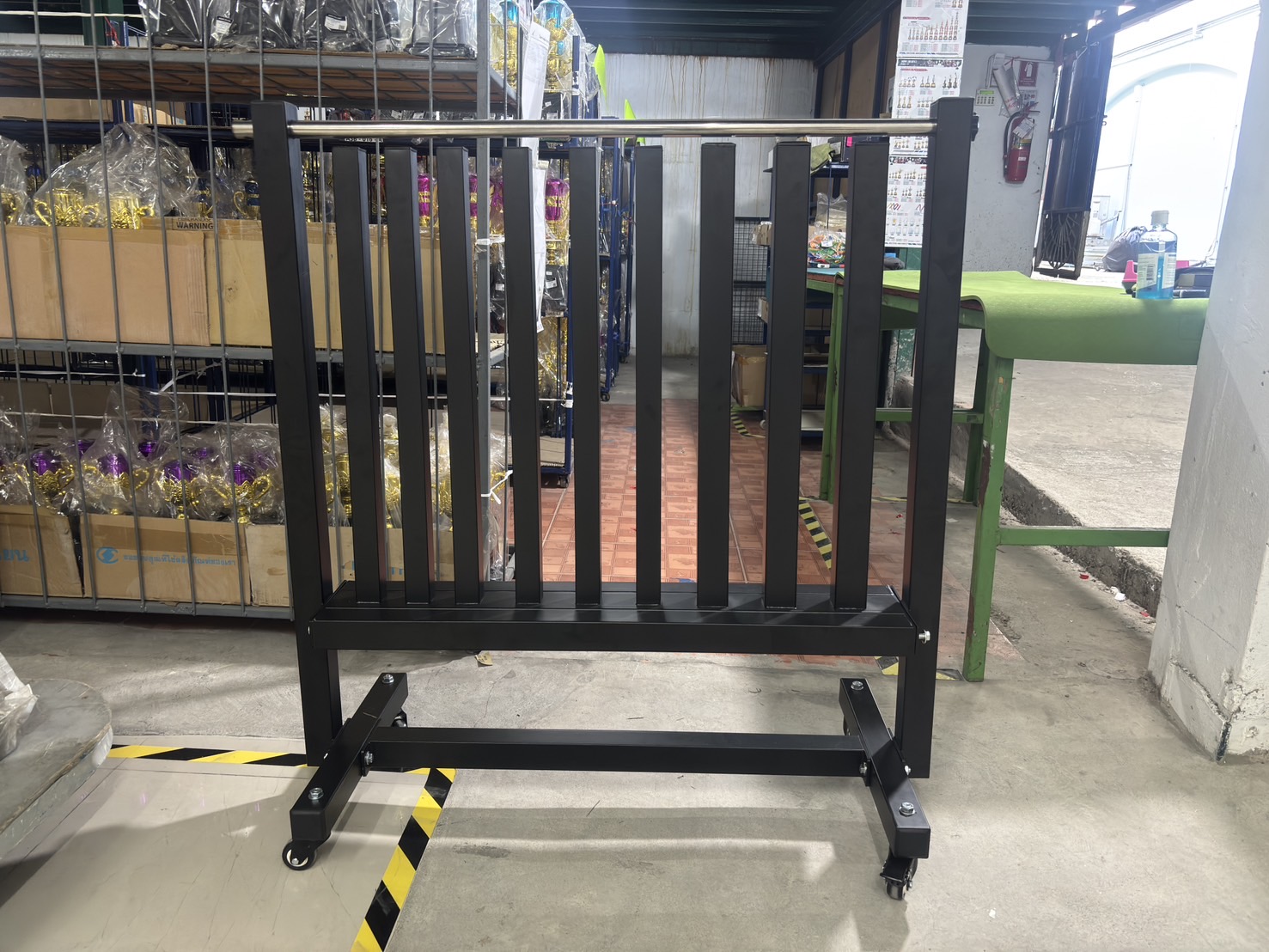 ชั้นวางดัมเบลมีล้อ SPL Dumbbell Stand 10 ช่อง
